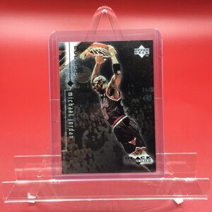 1990 Upper Deck Black Diamond Jordan Card #11
